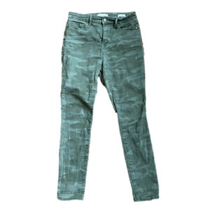 𝅺SOCIAL Standard By Sanctuary High Rise Skinny Camo Jeans Size 6